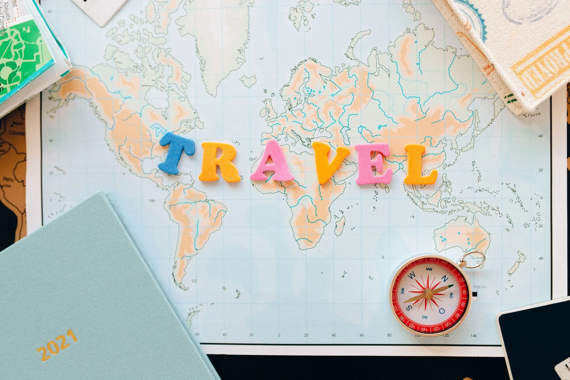 Guide pratique pour choisir le bon site de voyage